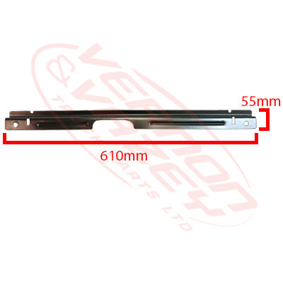8187290-69S - FRONT BUMPER IRON - CENTRE UPPER SUPPORT BAR- WIDE - TOYOTA DYNA / HINO DUTRO 2011- GENUINE RECYCLED
