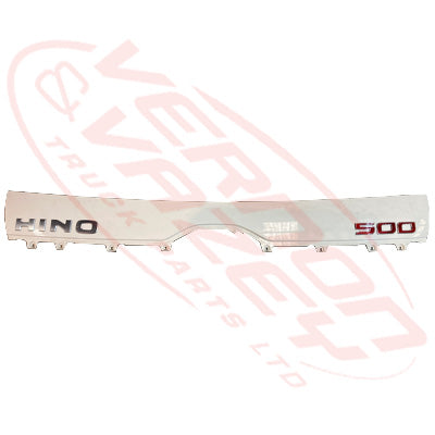 3192020-00S - FRONT PANEL GARNISH - WIDE CAB - HINO RANGER 500 2015- GENUINE RECYCLED