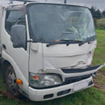 VEHICLE FOR DISASSEMBLY - TOYOTA DYNA / HINO DUTRO XZC6/XZU3/4/6/7 2011-